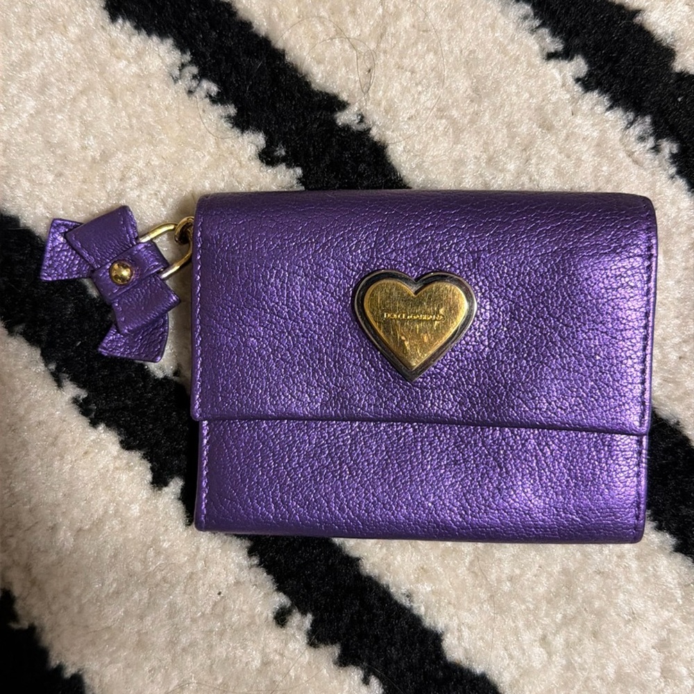 Dolce & Gabbana Metallic Purple Leather Wallet - Picture 4 of 10